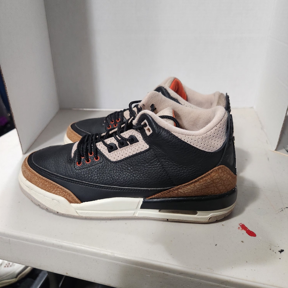Nike AIR JORDAN 3 RETRO DESERT ELEPHANT 7M